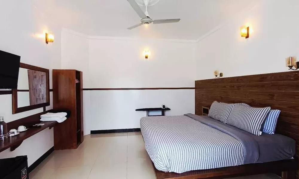 Luk inn at huraa