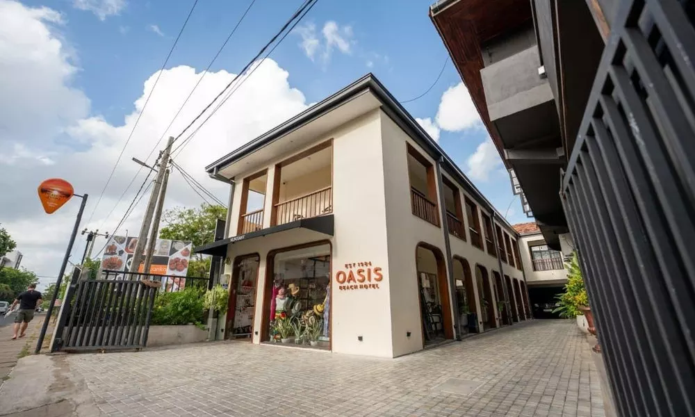 Oasis Beach Negombo