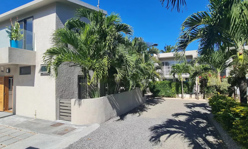 Blue Ocean Suites & Apartments
