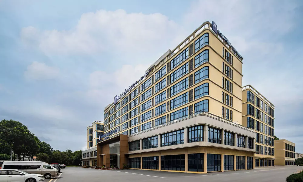 Holiday Inn Express Guangzhou Baiyun Airport T2 by IHG, фото 2