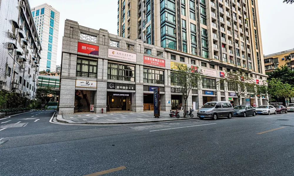 TUXI INTERNATIONAL APARTMENT, фото 4