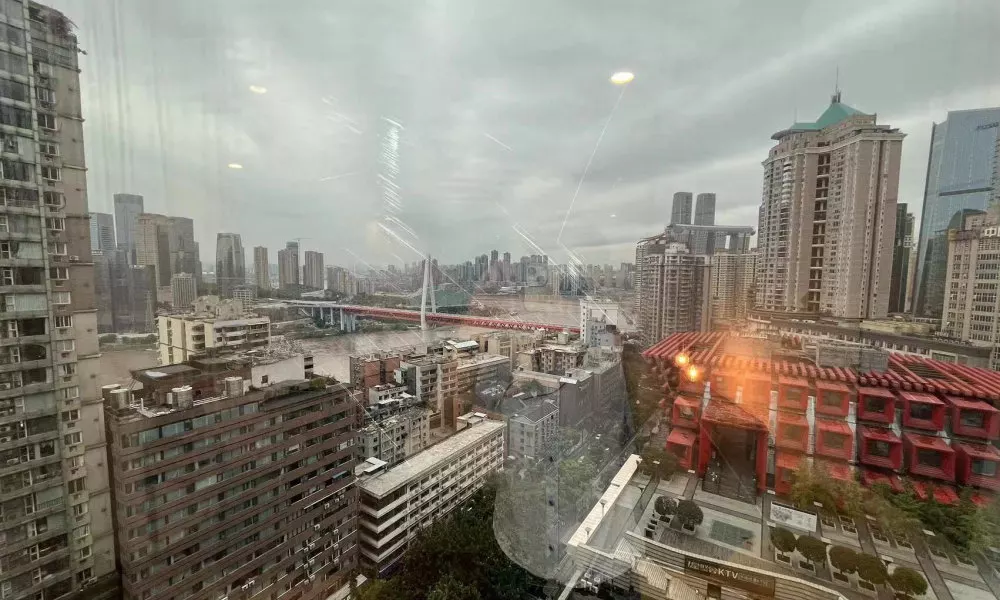 chongqingyinshiguangjiangjingjiudian, фото 3