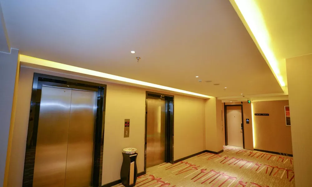 Lavande Hotel (Guangzhou South Railway Station Muxiyuan), фото 2