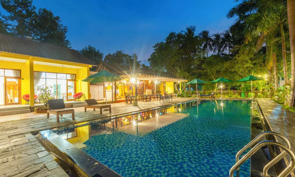 Green Bungalow Garden Resort