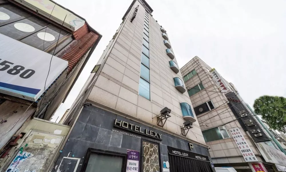 Guri Lexy Hotel