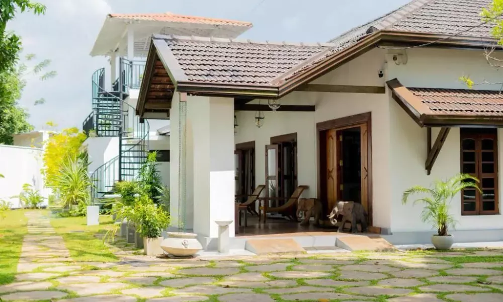 Ashlar Villa