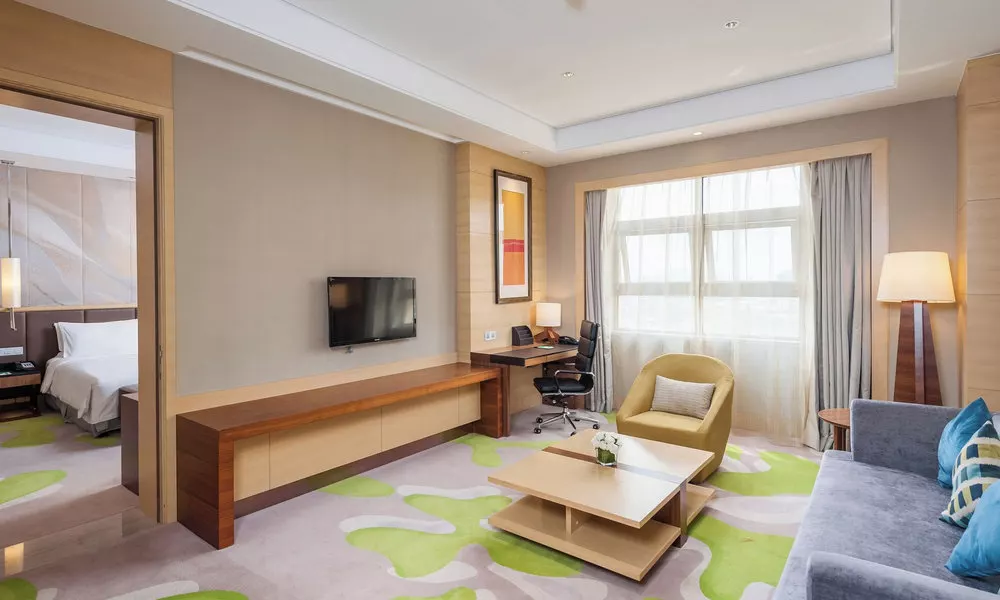 Qingdao Haitian Expo Hotel, фото 2