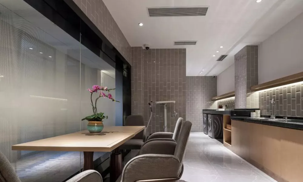 The Hotel V Hongqiao, фото 5