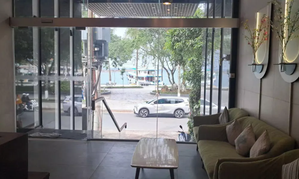 Hong Tuyet Marina hotel, фото 4