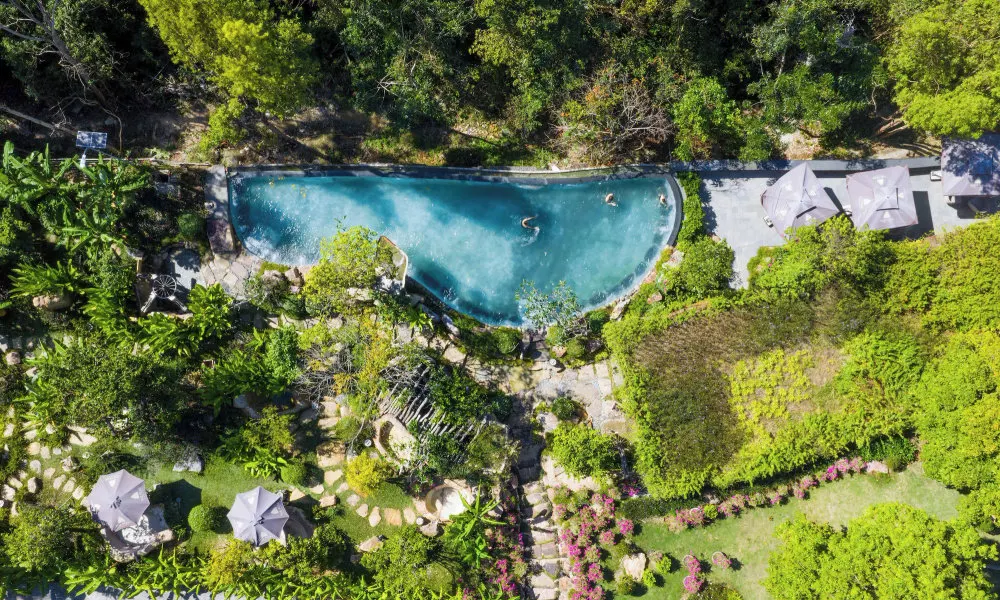 The Peak Sanctuary - Dien Tien Mountain