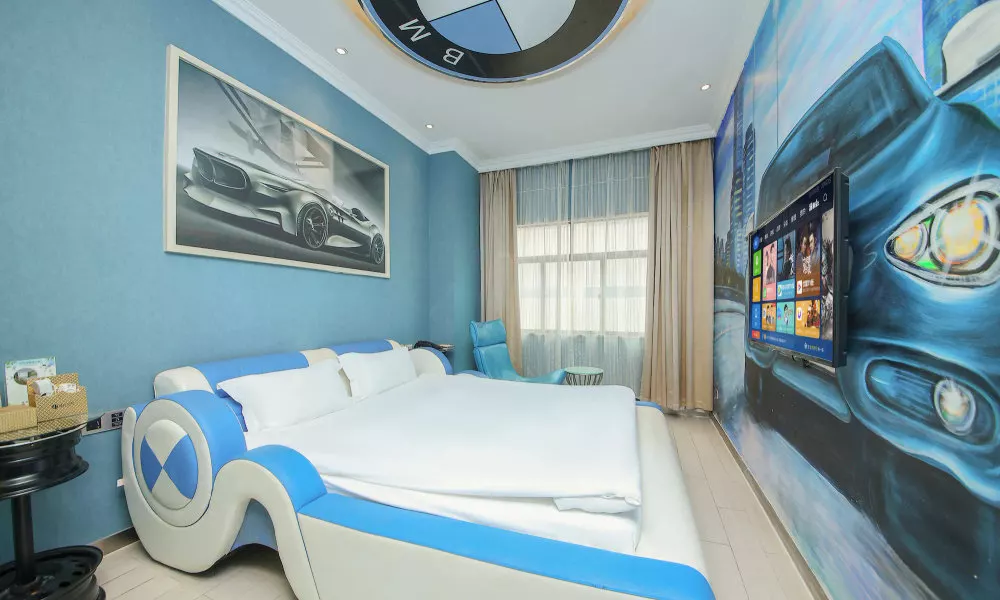 CloudEase International Aparthotel, фото 2