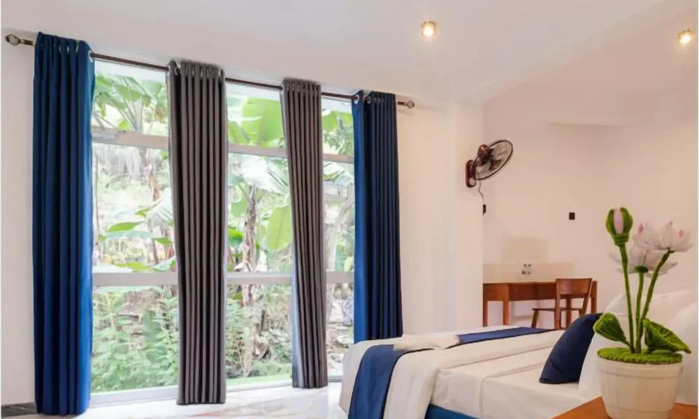 Fogy Ella Hotel