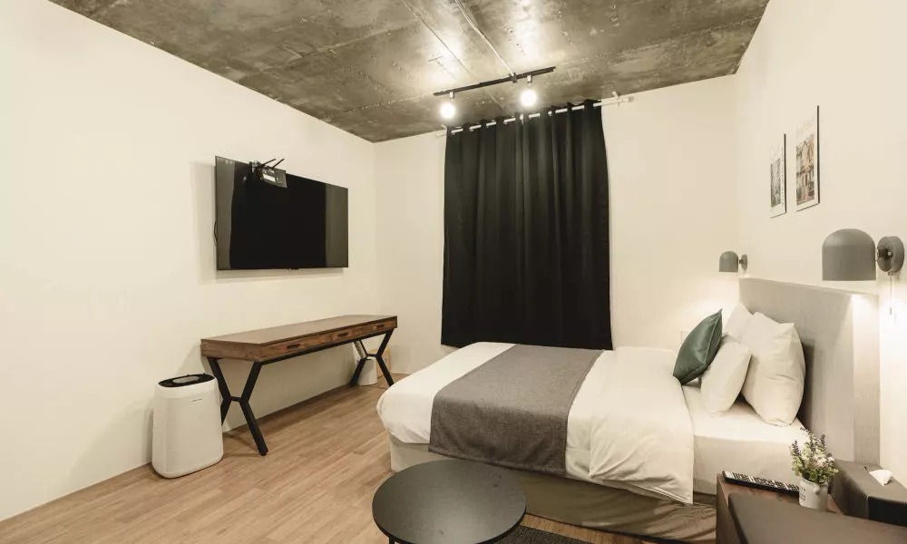 SR Compact Hotel Sinchon