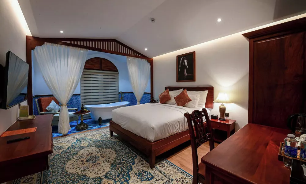Vesta Boutique Rooftop Hotel, фото 2