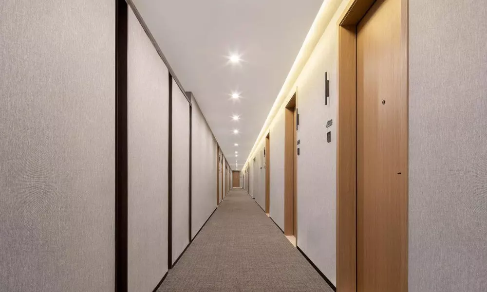 SOVIS PLUS HOTEL, фото 5