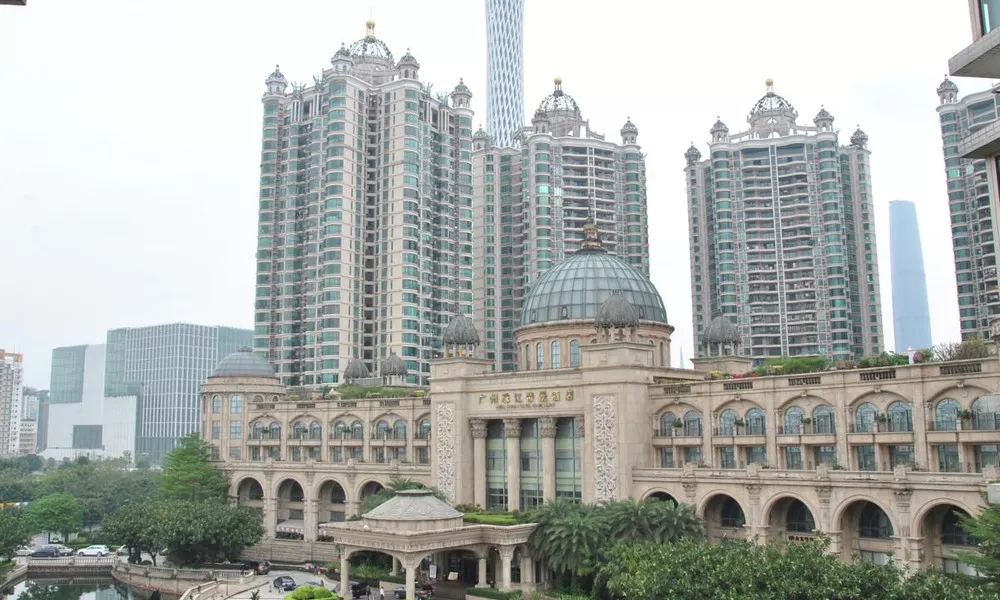 Regal Riviera Hotel