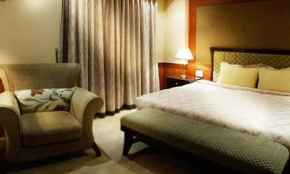 Green Grass Tourism Hotel, фото 2