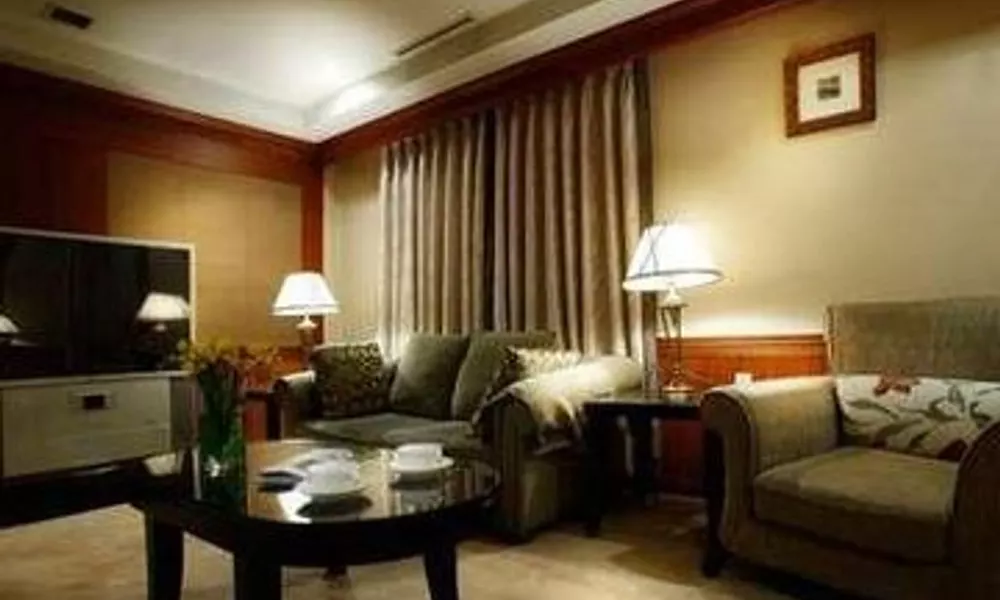 Green Grass Tourism Hotel, фото 3