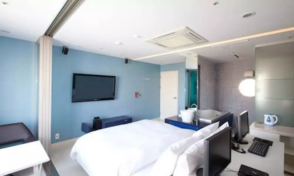 Life Style R Hotel