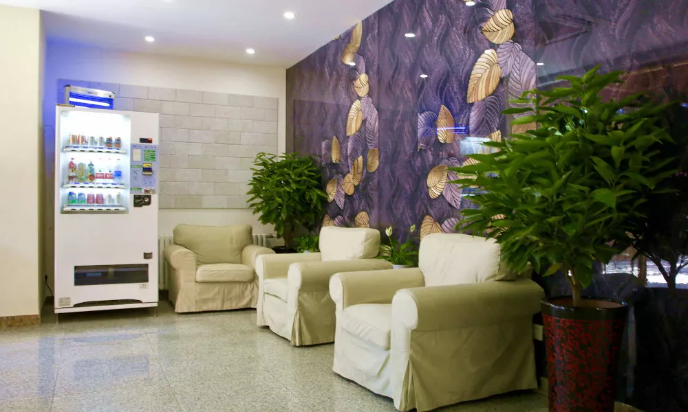 Sicily Hotel - Beijing Railway Station Temple of Heaven Dongmen Subway Station, фото 2