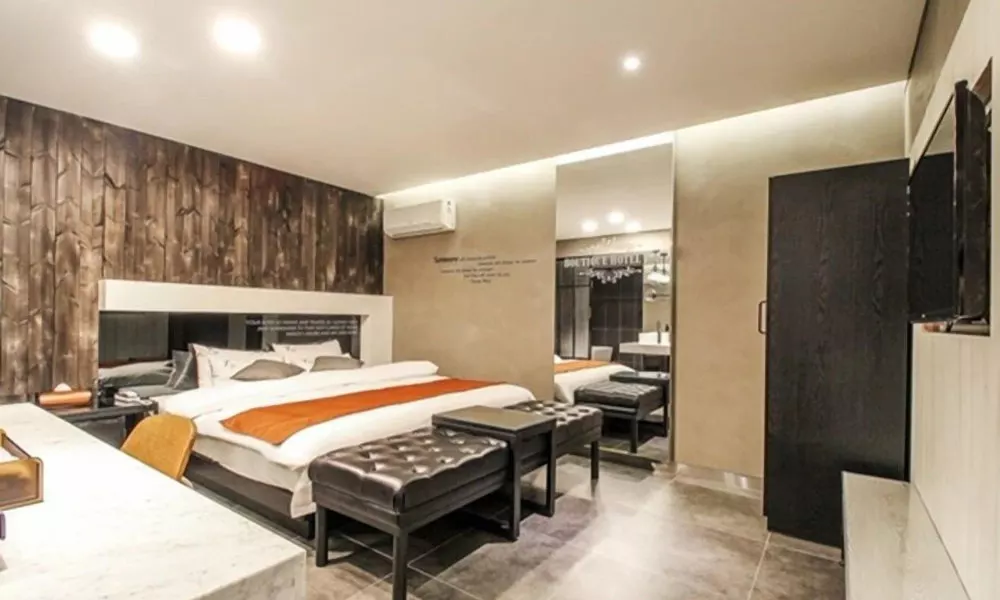Hotel 2.4, фото 4