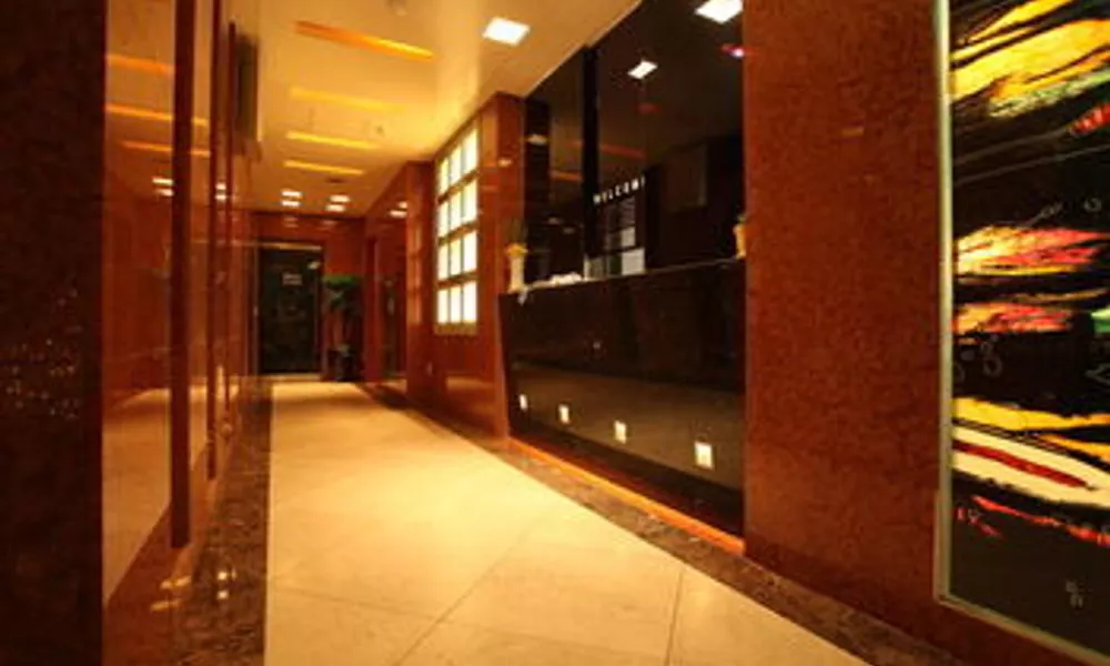 Yeoksam A-na Hotel