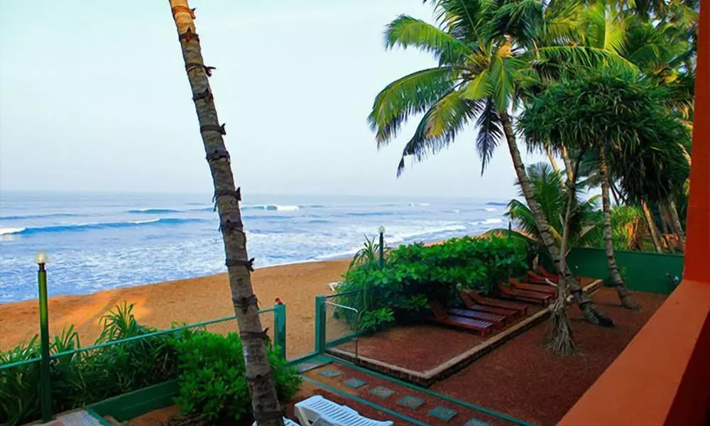 Roy Villa Beach Hotel, фото 2