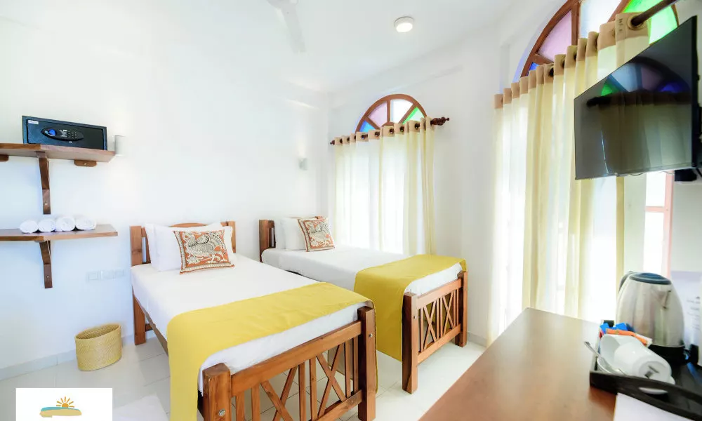Royal Beach Hotel Hikkaduwa