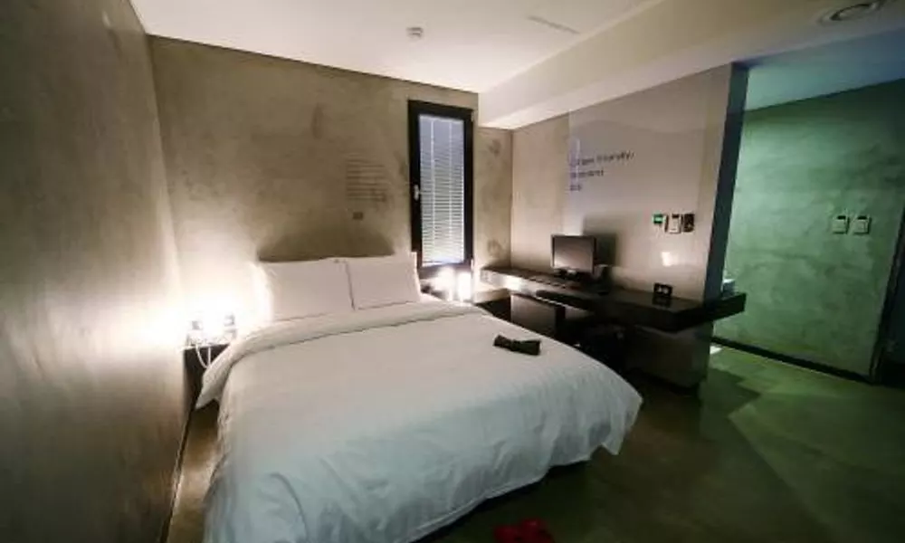 CF Hotel