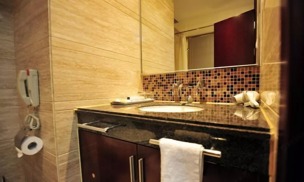 Jing'an Ziyuan Apartment