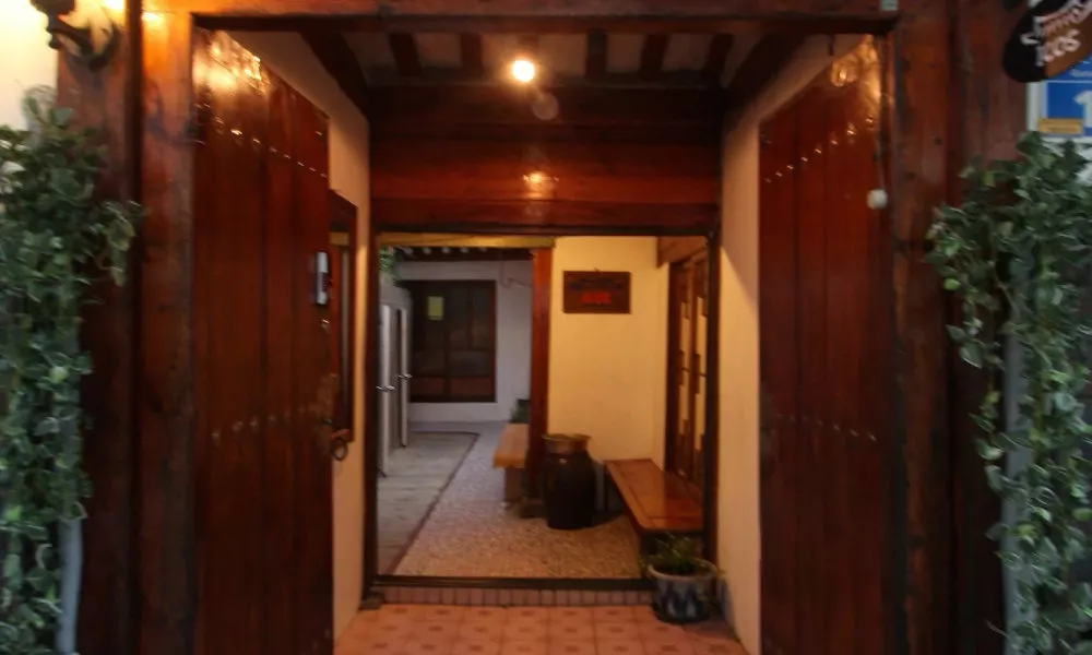ICOS Guesthouse 1 (Female only)