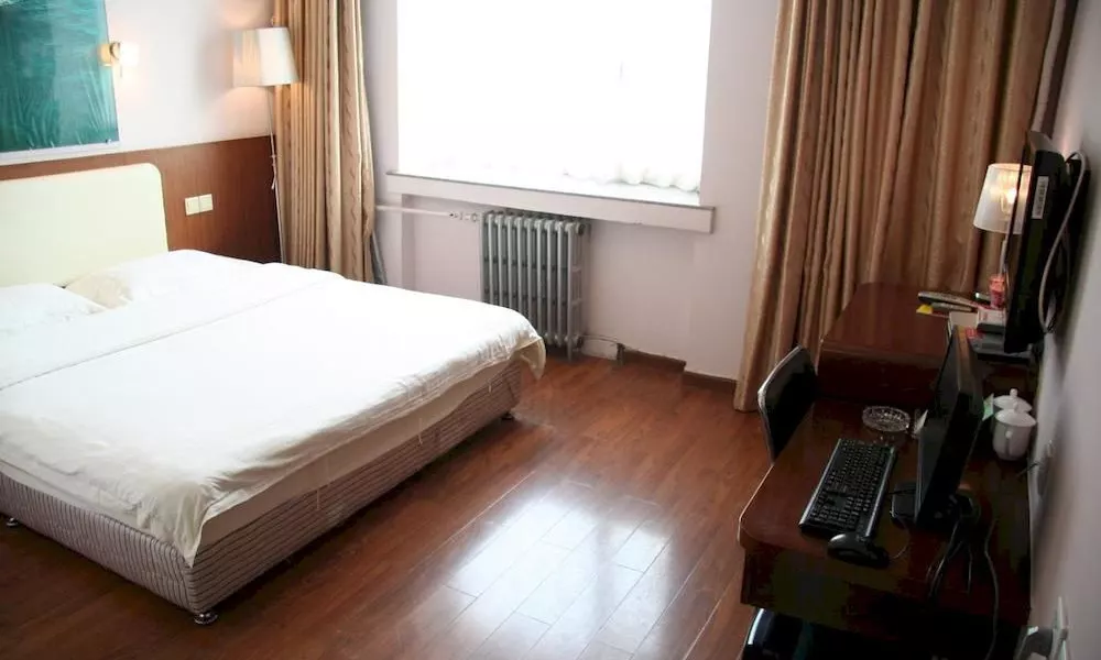Super 8 Hotel Beijing Guo Zhan, фото 2