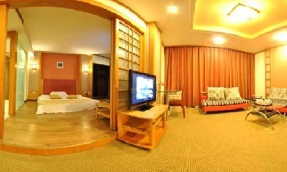 Jiaxinyi Hotel - Shiqiaopu, фото 2