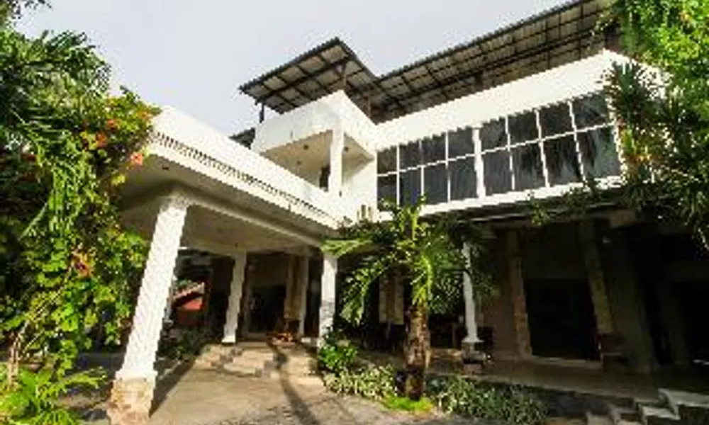 Maple Leaf Hotel, фото 4