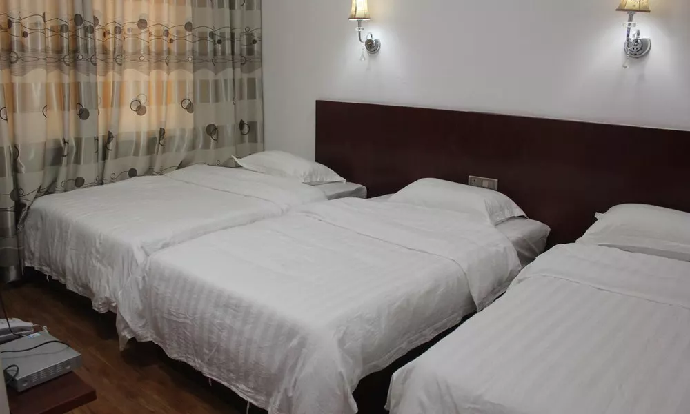 Zhangjiajie Yijiaqin Hotel, фото 2