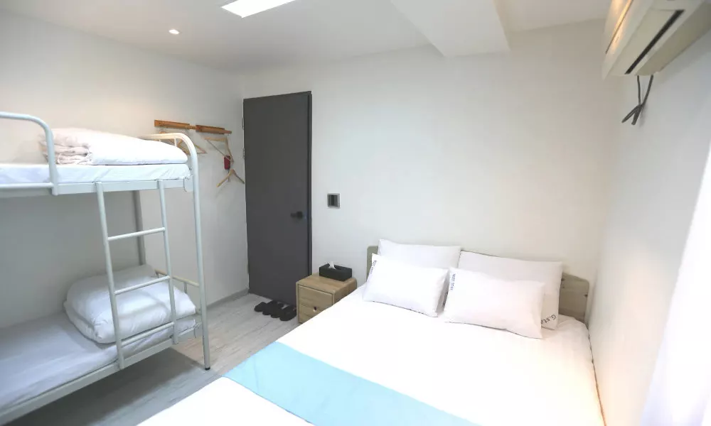 G-Stay Hotel Myeongdong, фото 3