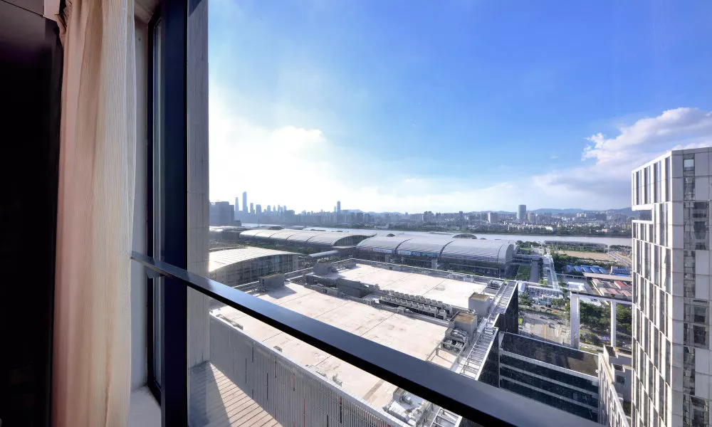 HeeFun Apartment GZ -Poly World Trading Center-walking distance to Canton Fair, фото 2