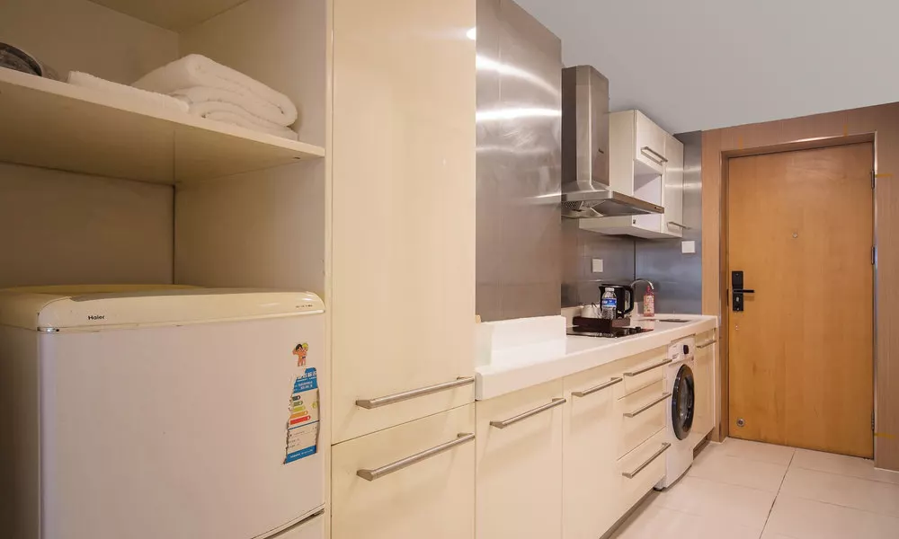 Private-Enjoyed Home Apartment Hotel of R&F Wales Apartment, фото 4