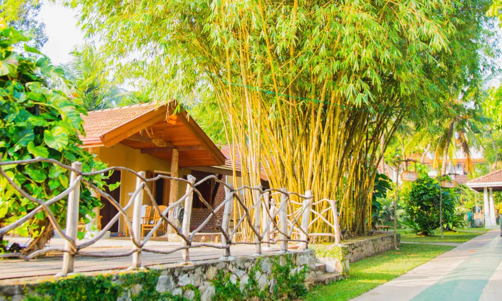 Villa Shade