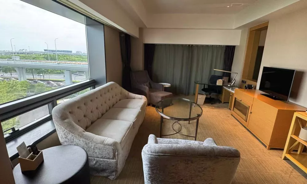 Shanghai HongQiao Airport Hotel, фото 3