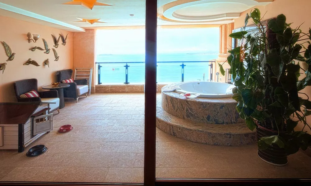 Sheraton Sanya Bay Resort