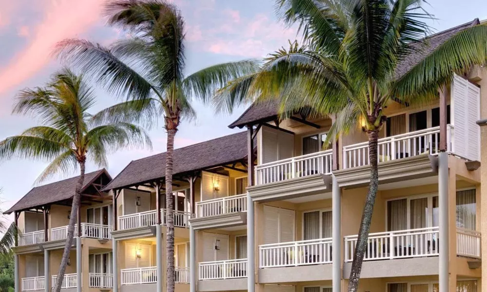 OUTRIGGER Mauritius Beach Resort, фото 2