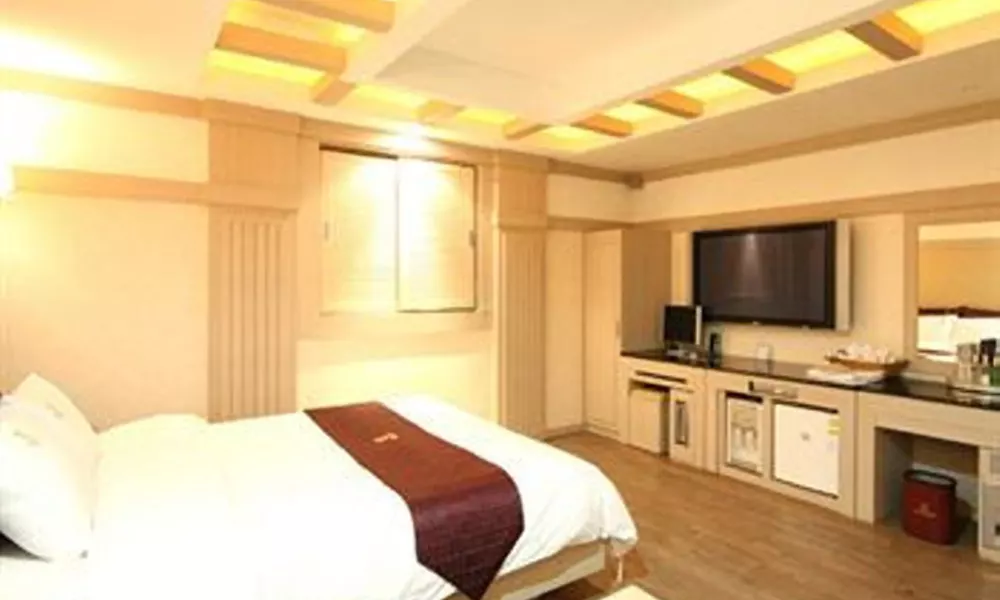 Valentine Hotel, фото 5