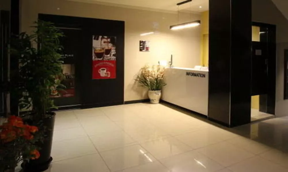 K City Hotel, фото 3