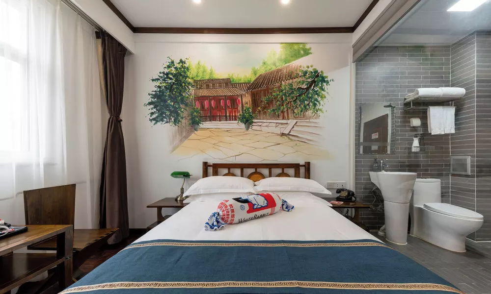Time Traveller Hotel- Near Beijing Yonghe Lama Temple, Ghost Street, Beihai Park, Jingshan Park, Dru