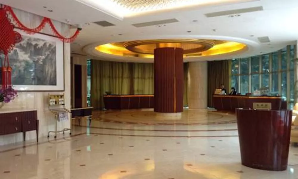 New Times Hotel Shenzhen Railway Station, фото 4
