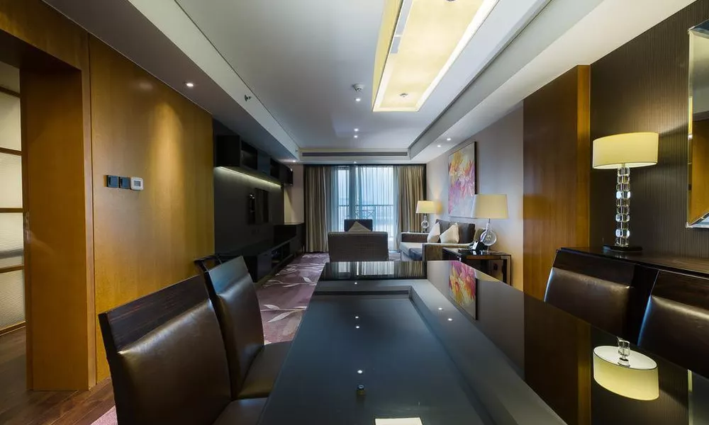 Lee Garden Service Apartment
