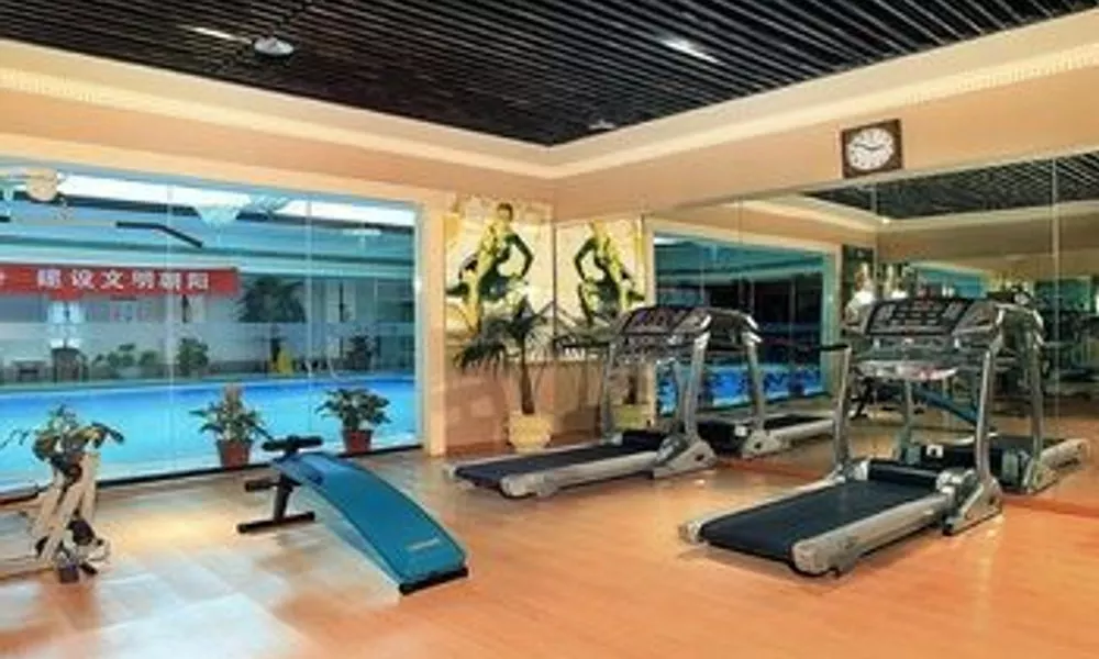 King Wing Hot Spring International Hotel, фото 4