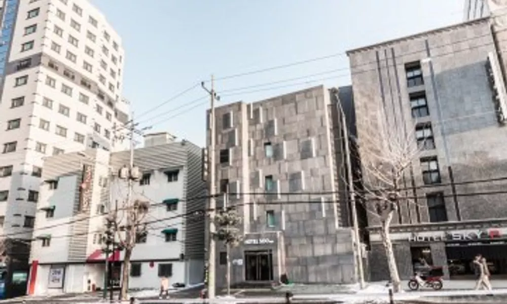 Soo Hotel