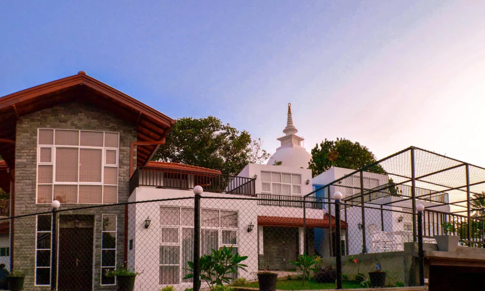 Villa Baywatch Rumassala